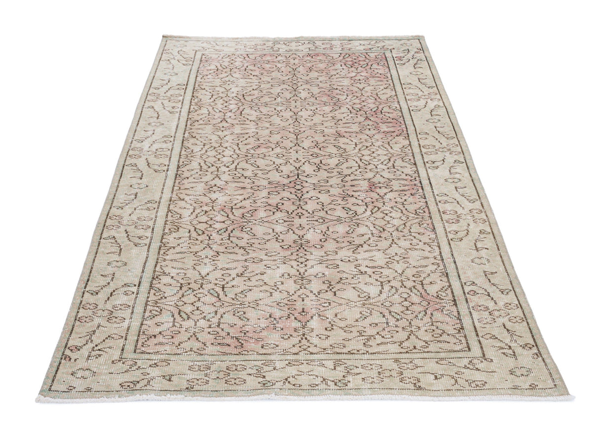 8028, Turkish Manisa Area Rug