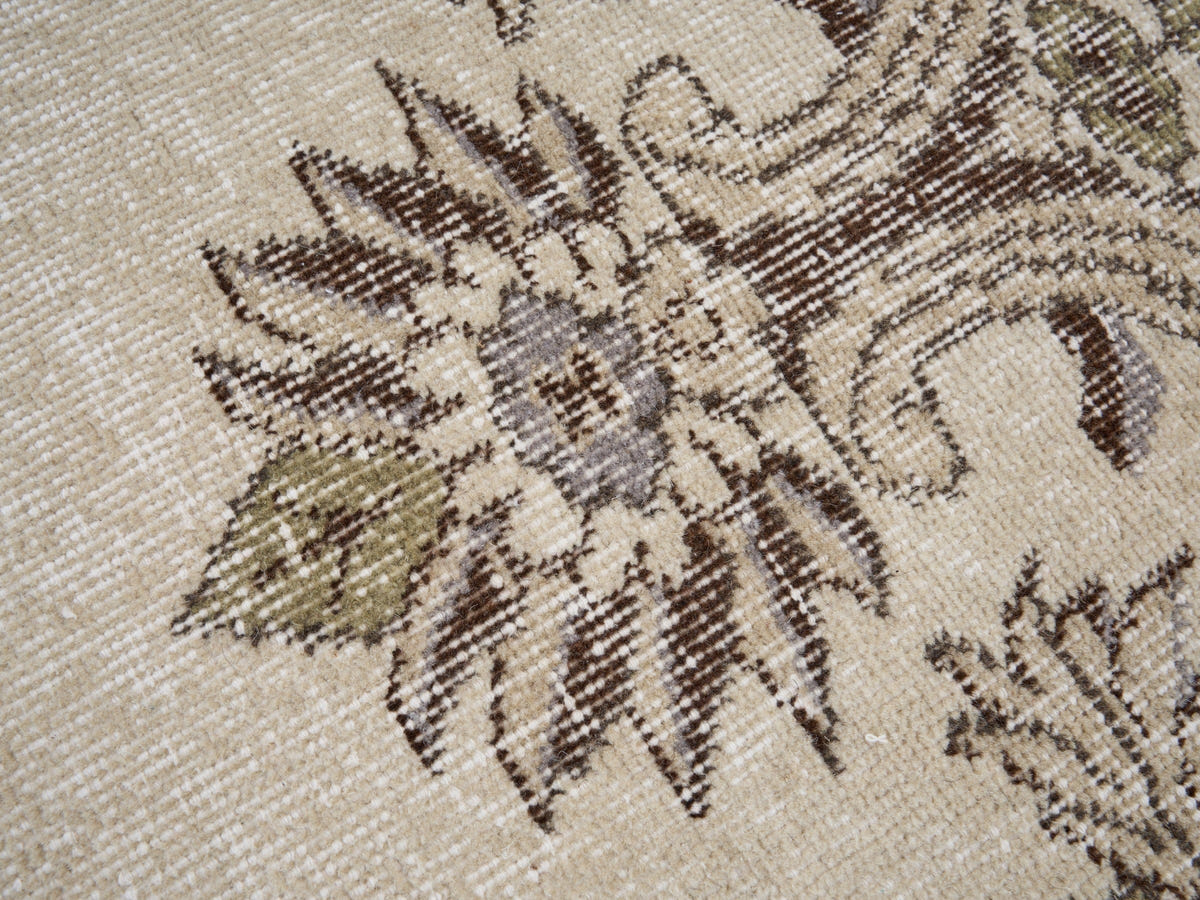 8074, Turkish Isparta Area Rug