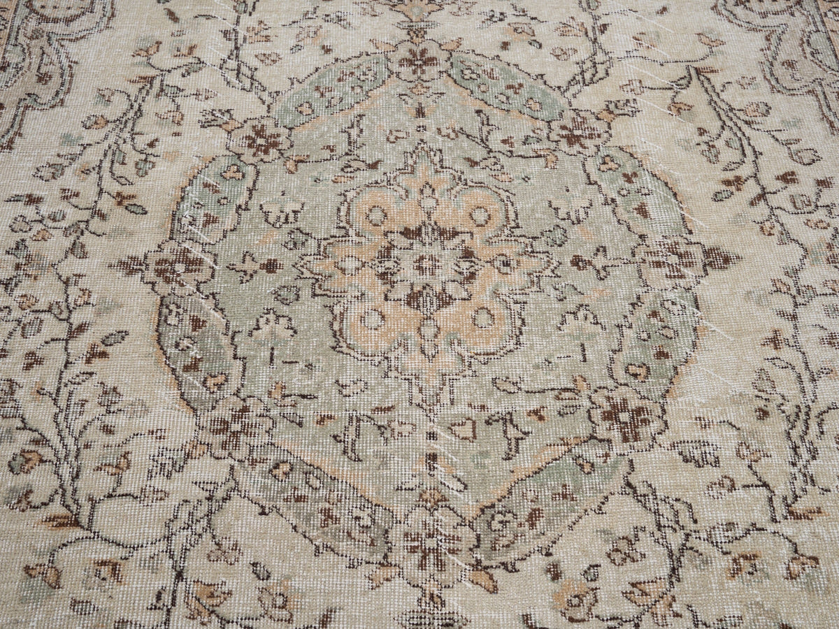 8048, Turkish Isparta Area Rug