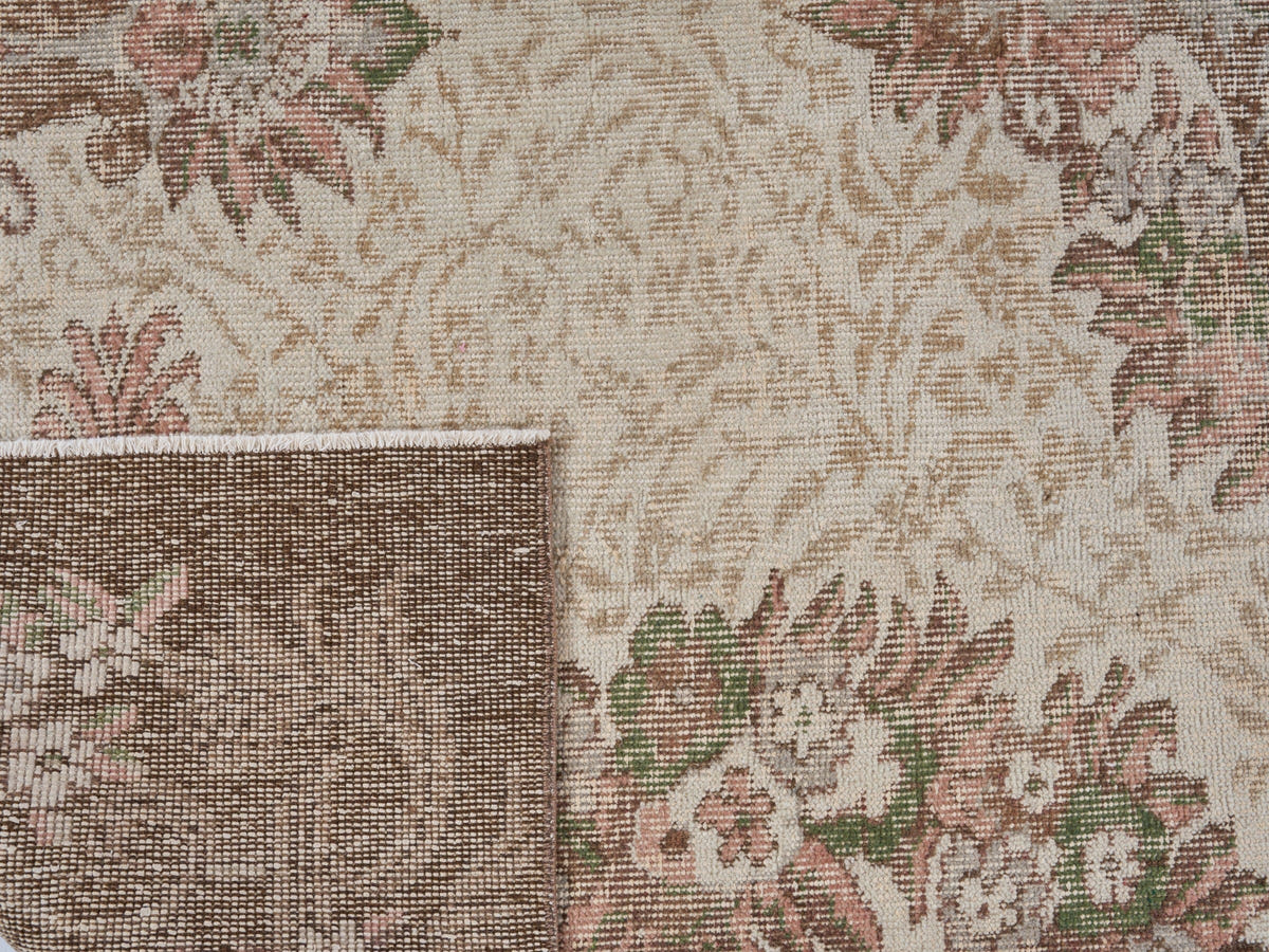 8039, Turkish Isparta Area Rug
