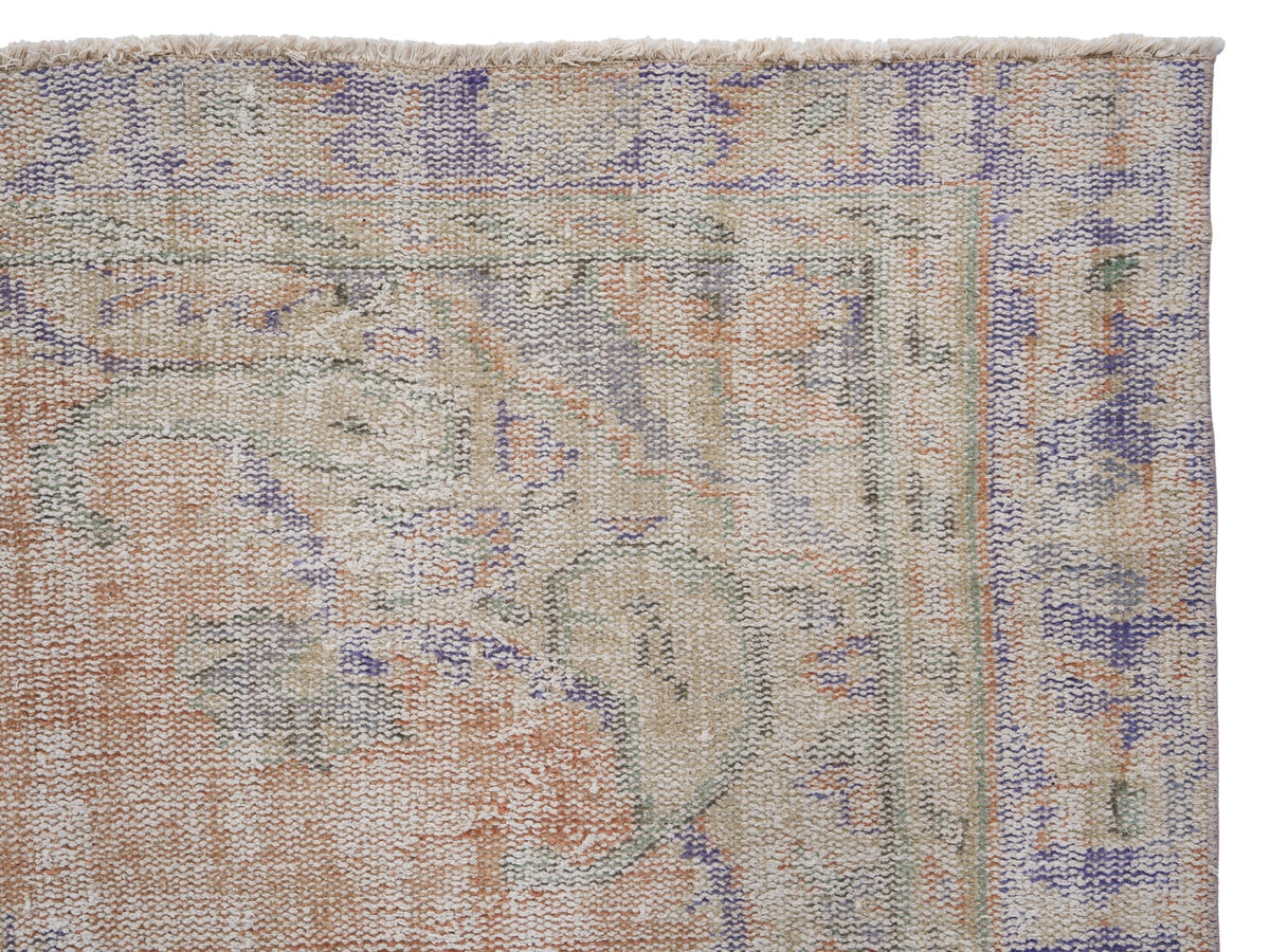 8038, Turkish Manisa Area Rug