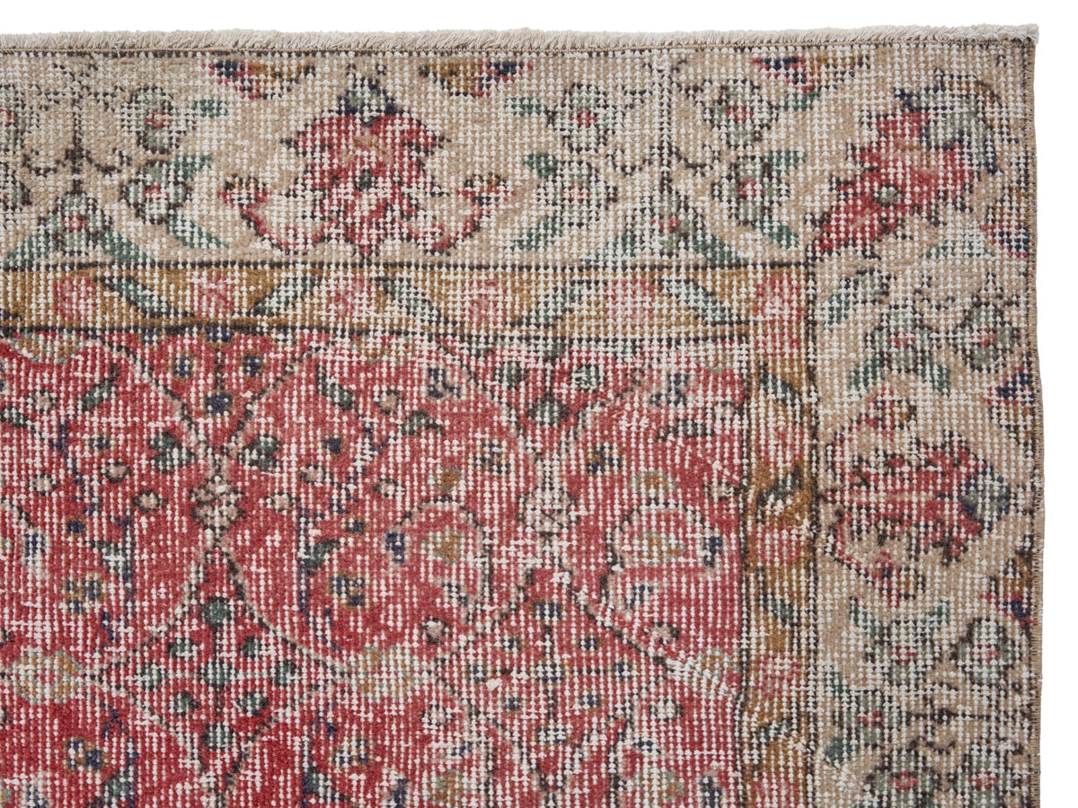 8201, Turkish Isparta Area Rug