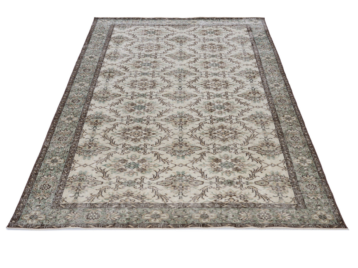 8075, Turkish Isparta Area Rug