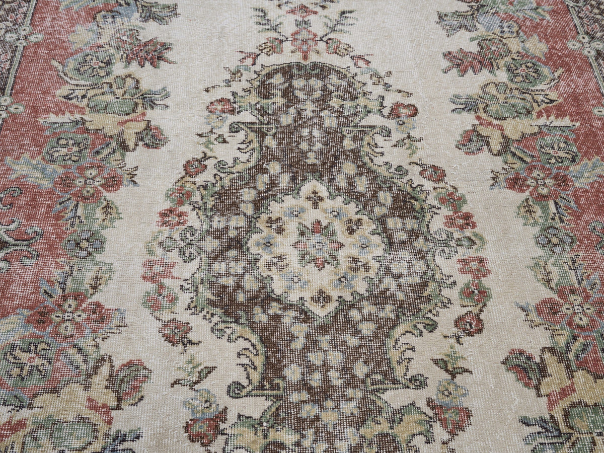 8063, Turkish Isparta Area Rug
