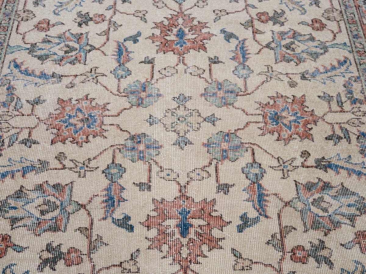 8047, Turkish Isparta Area Rug