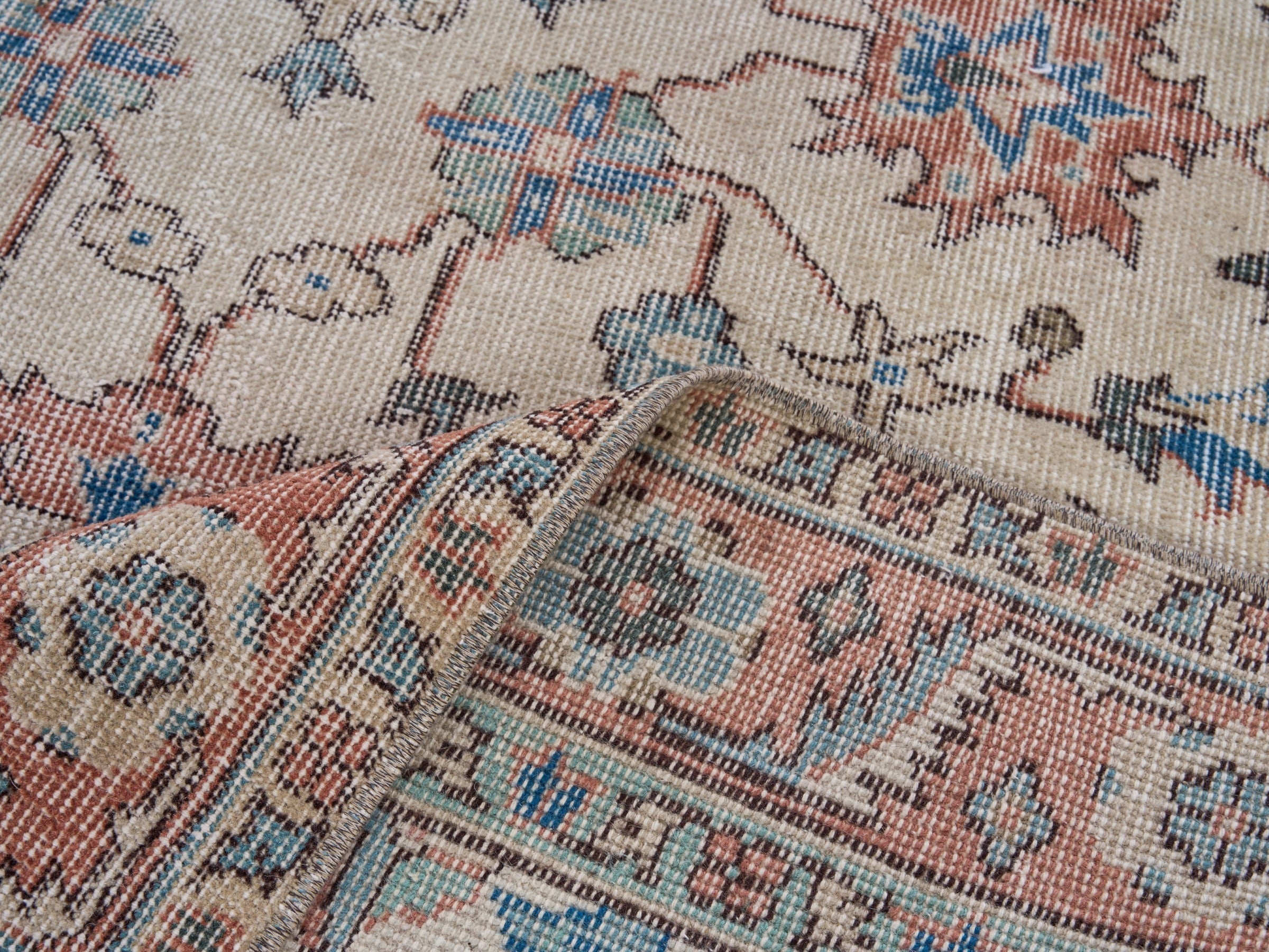 Turkish Isparta area rug in ivory and faded red, view 9 of 10