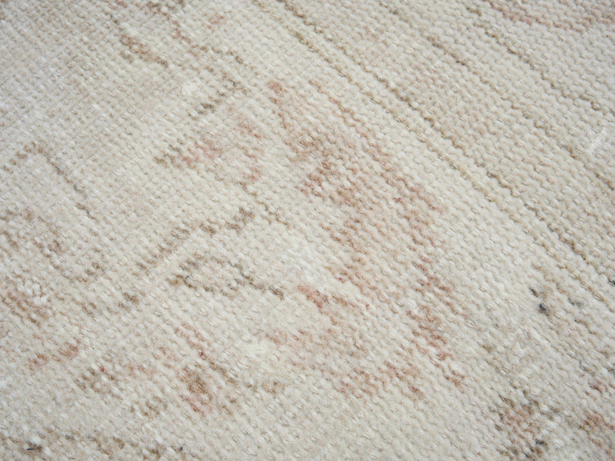 8287, Turkish Manisa Area Rug