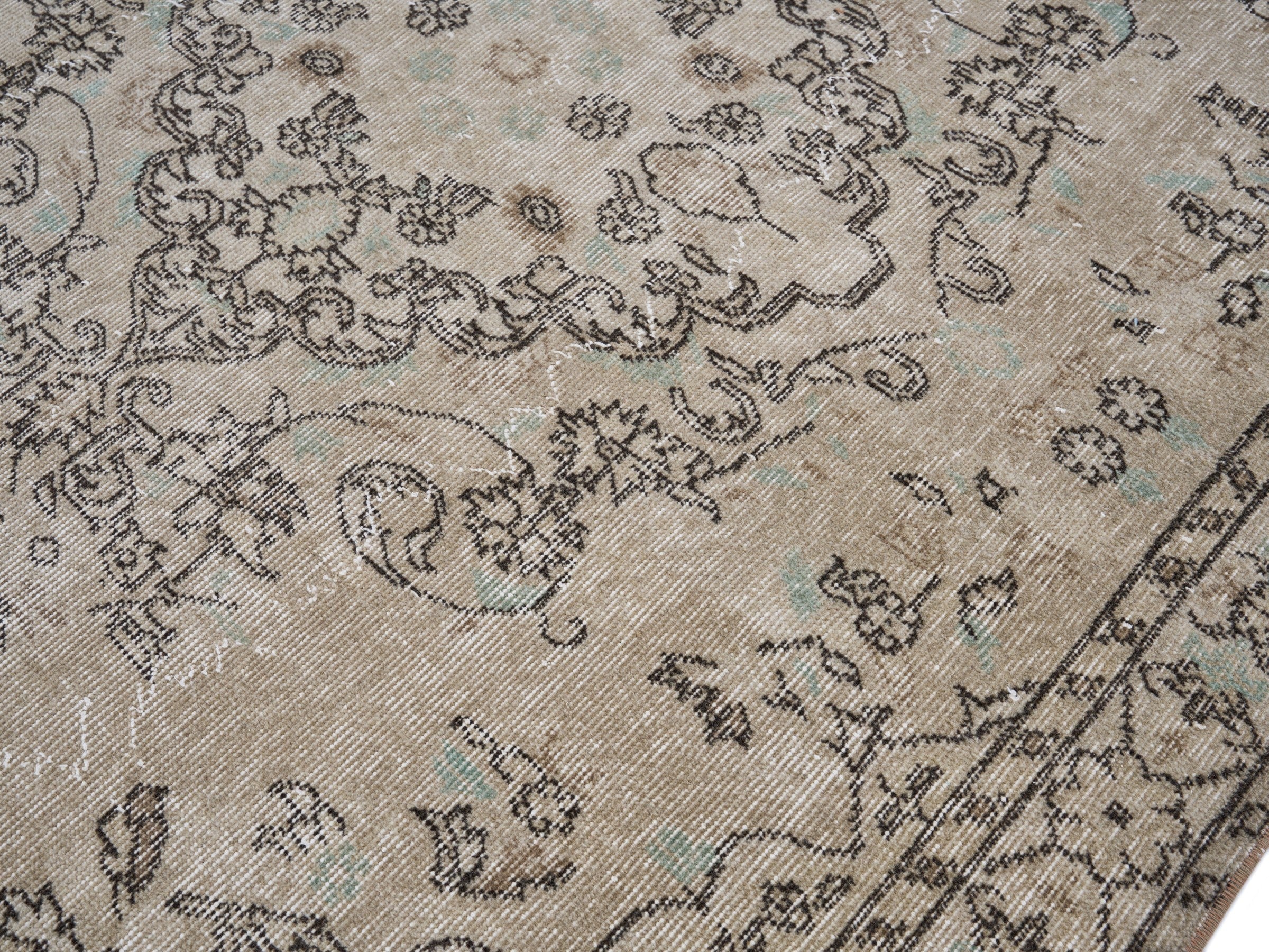 Turkish Isparta area rug in cream and faded red, view 5 of 10