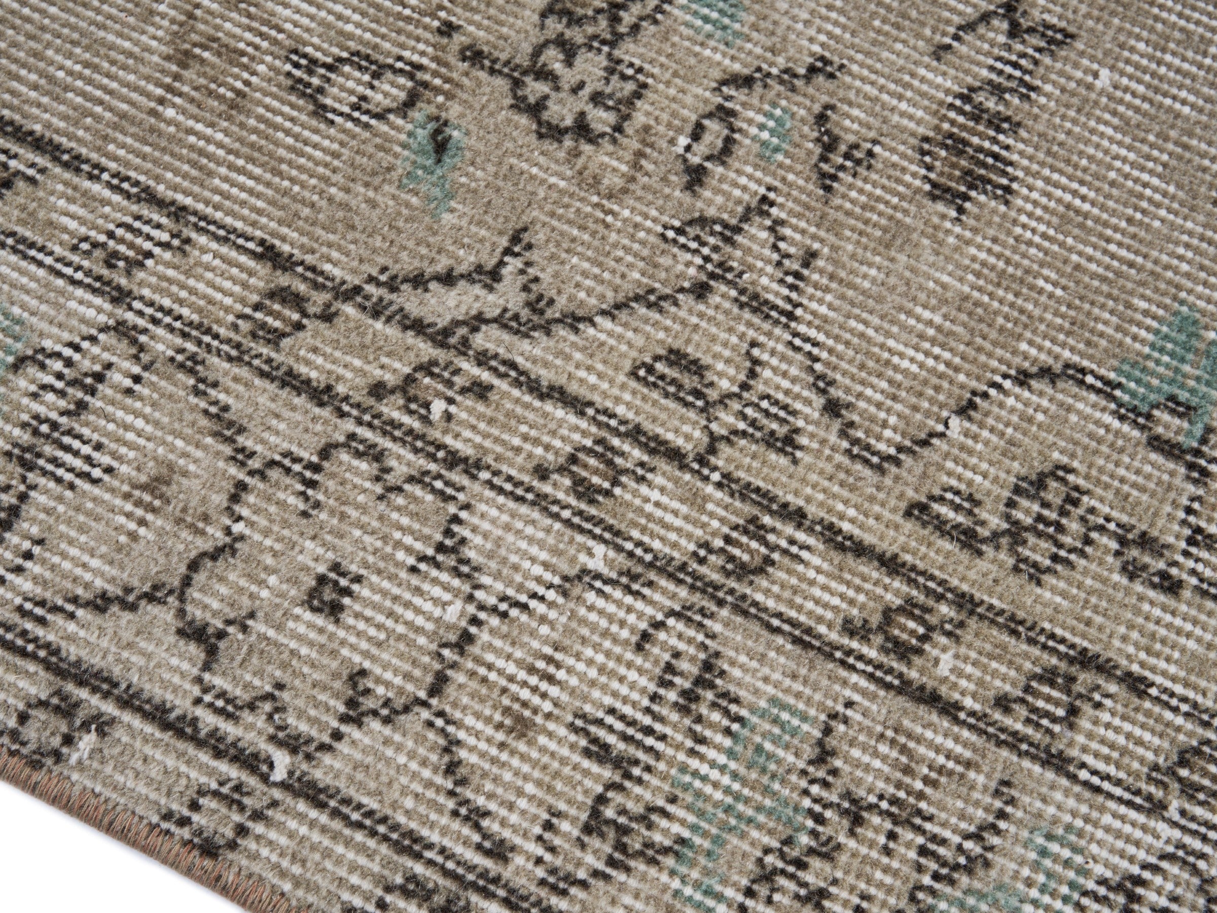 Turkish Isparta area rug in cream and faded red, view 6 of 10