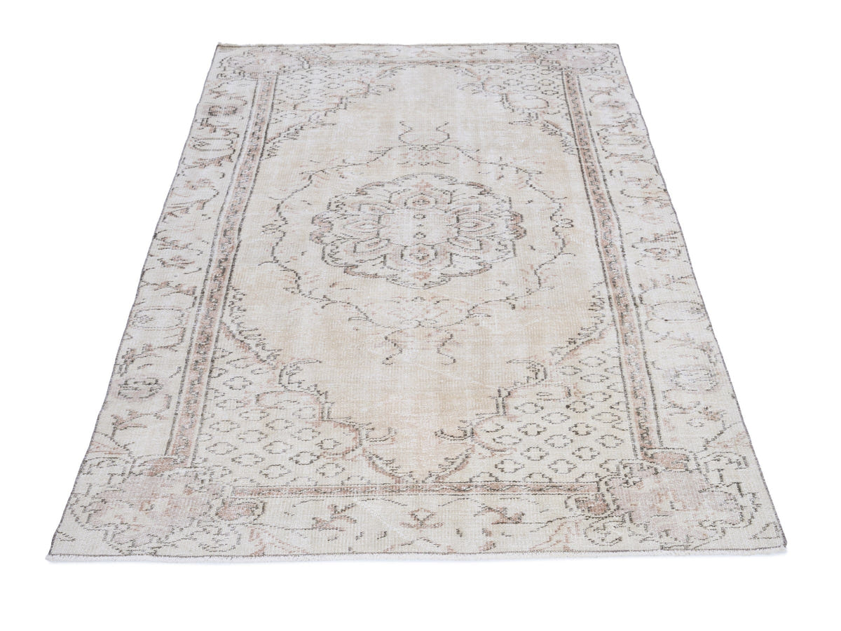 8180, Turkish Manisa Area Rug