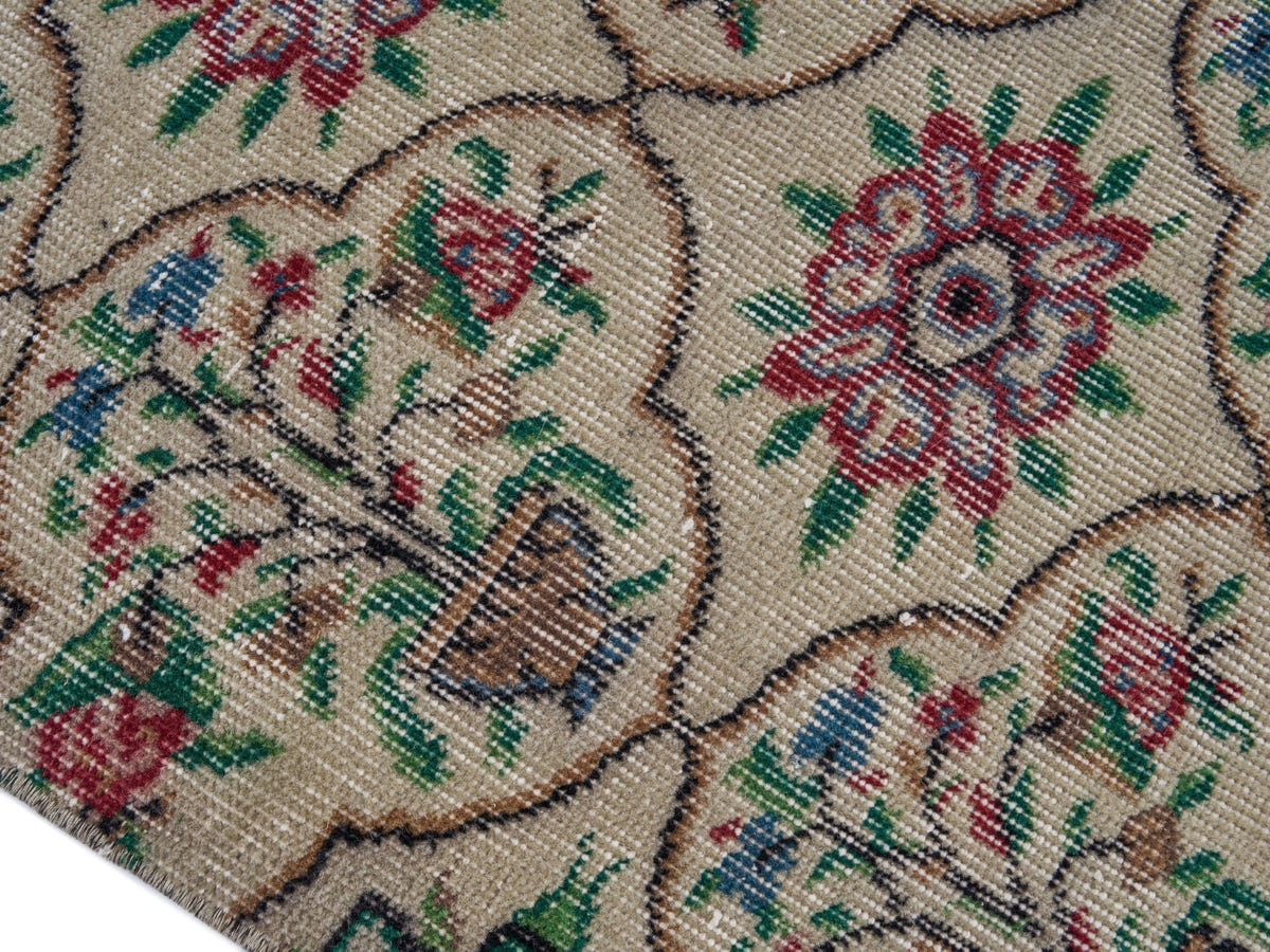 8248, Turkish Manisa Area Rug