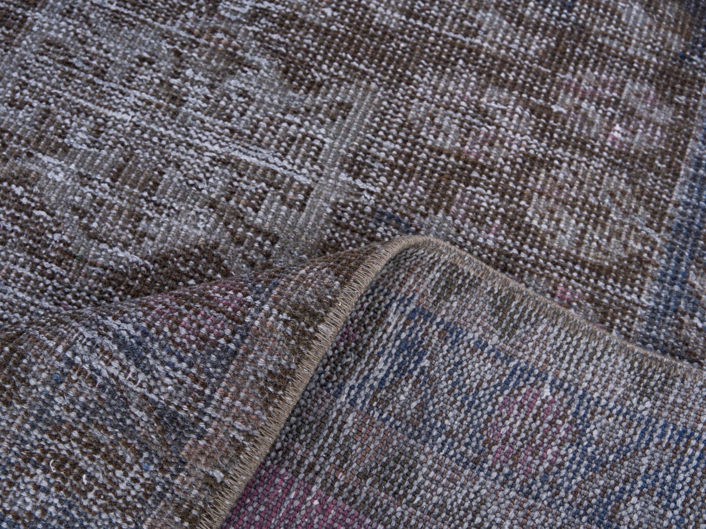 Persian Zanjan accent rug in smoke and dusty rose, view 7 of 8