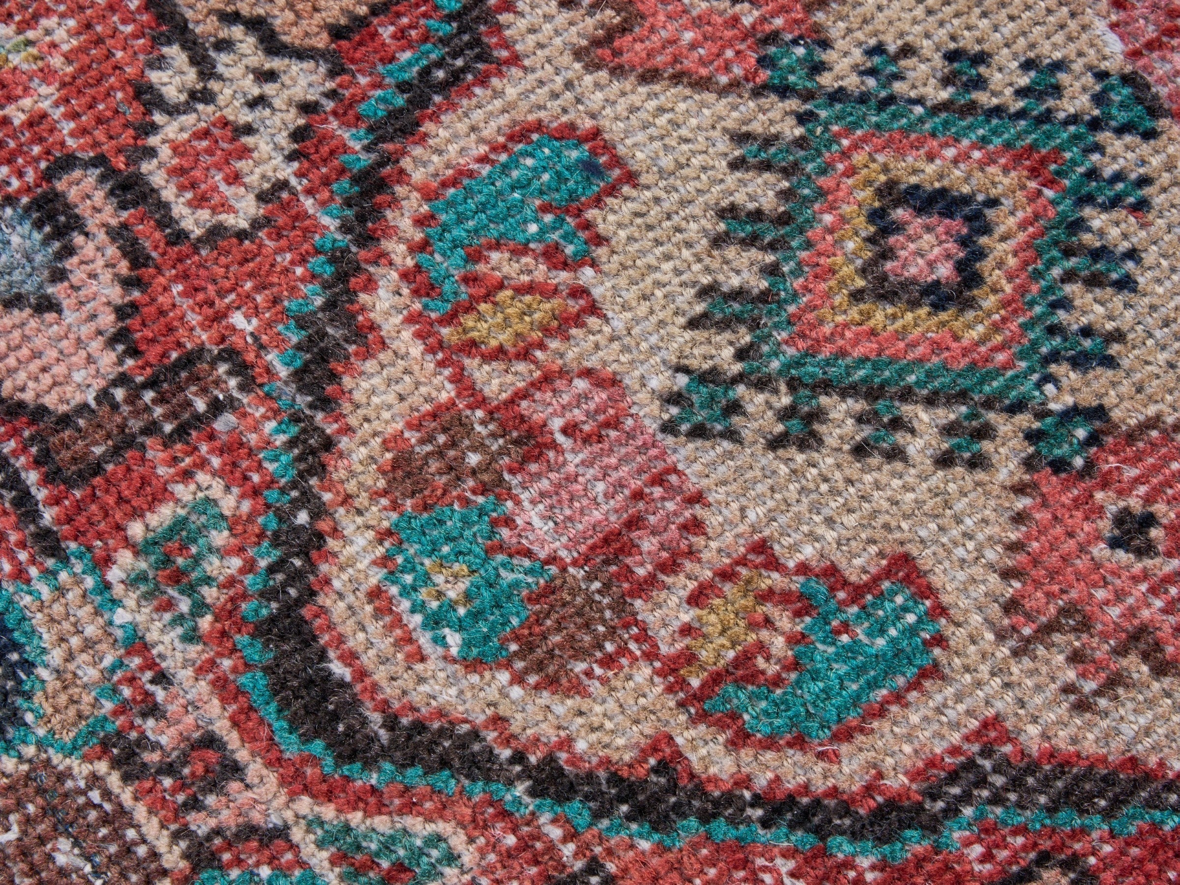 Persian Mahal accent rug in deep red and muted pink, view 7 of 10