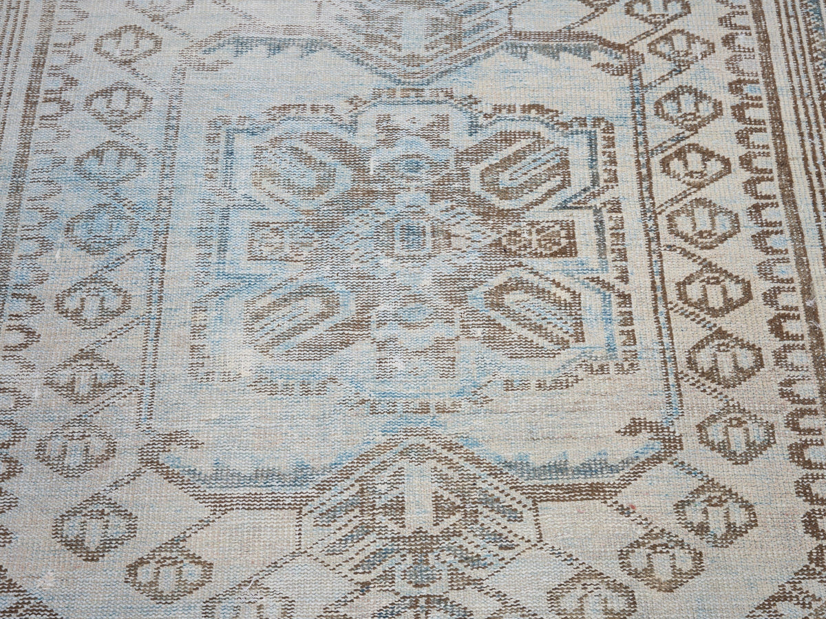 8947, Persian Zanjan Area Rug