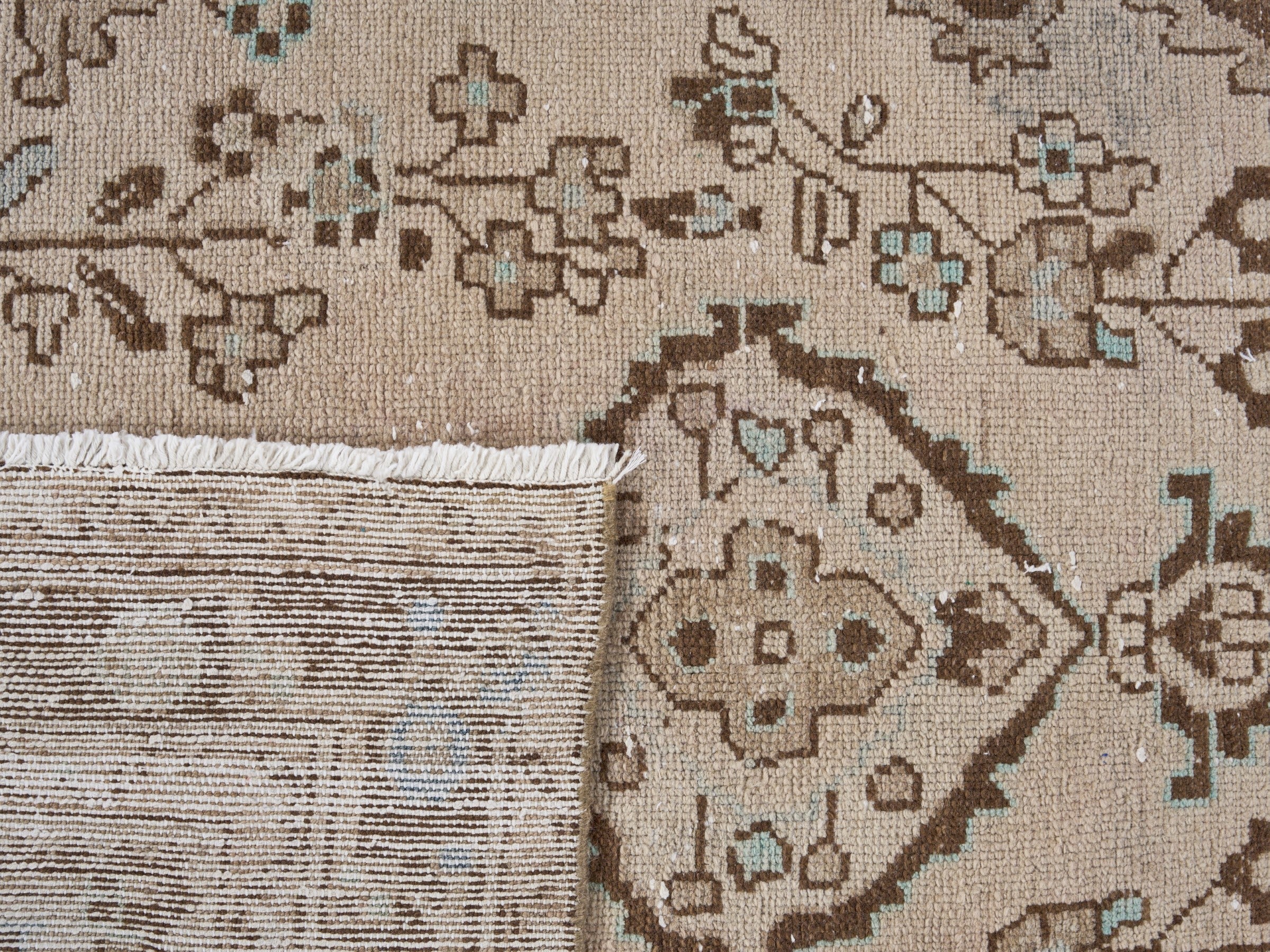 Persian Hamedan runner rug in cream and fawn, view 10 of 10