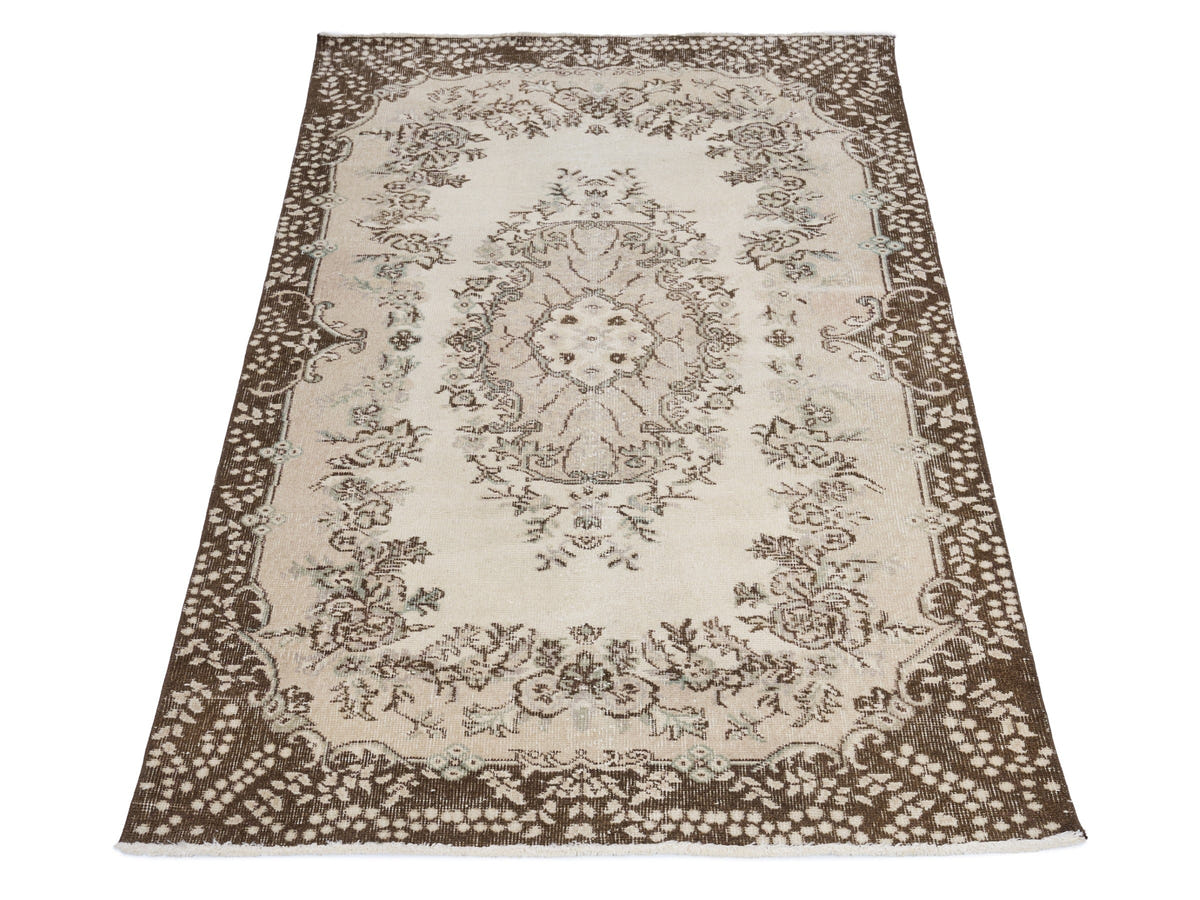8002, Turkish Isparta Area Rug