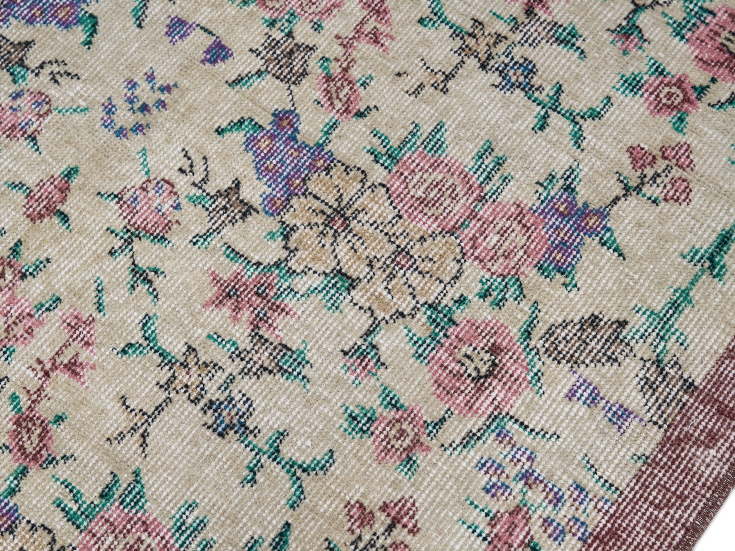 Turkish Isparta accent rug in cream and rose, view 5 of 10