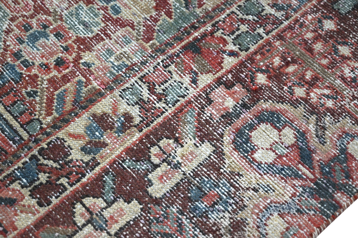 10001, Persian Bakhtiari Oversized Rug