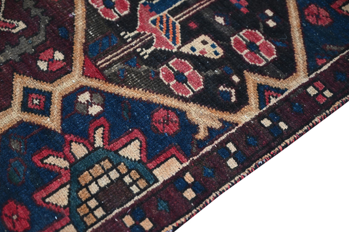 10008, Persian Bakhtiari Area Rug