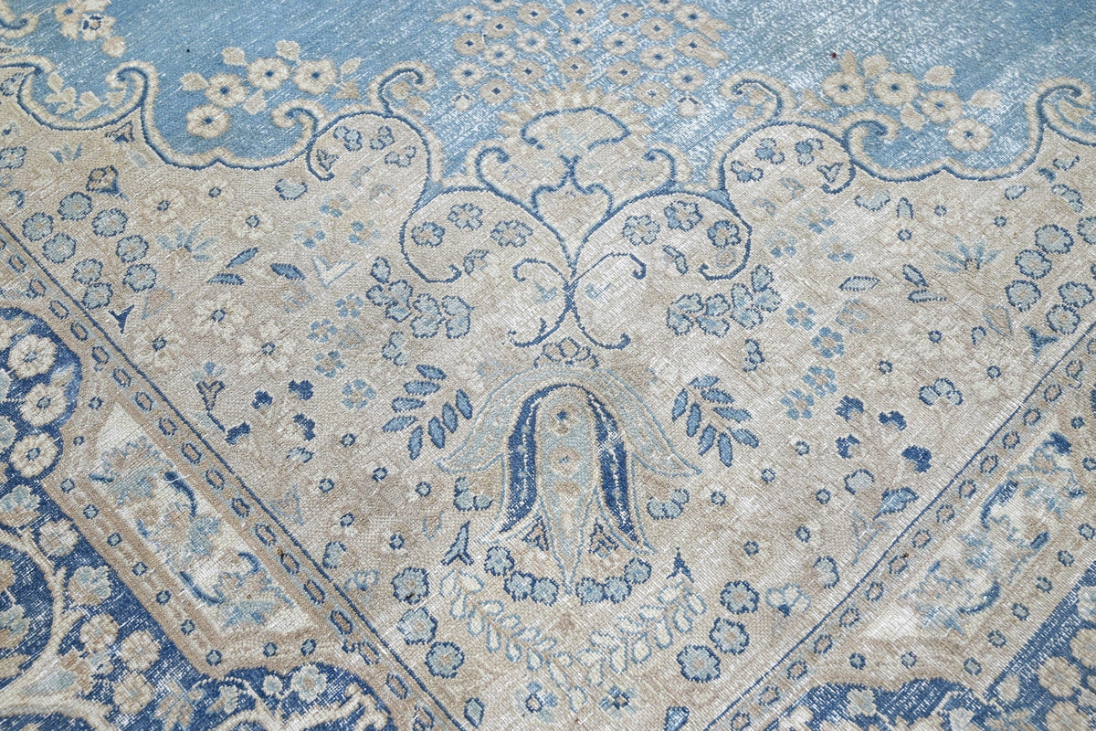 10009, Persian Kerman Oversized Rug