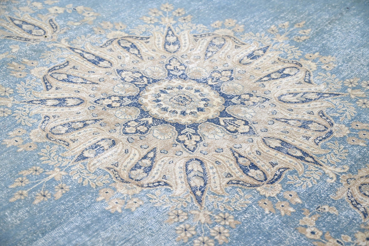 10009, Persian Kerman Oversized Rug
