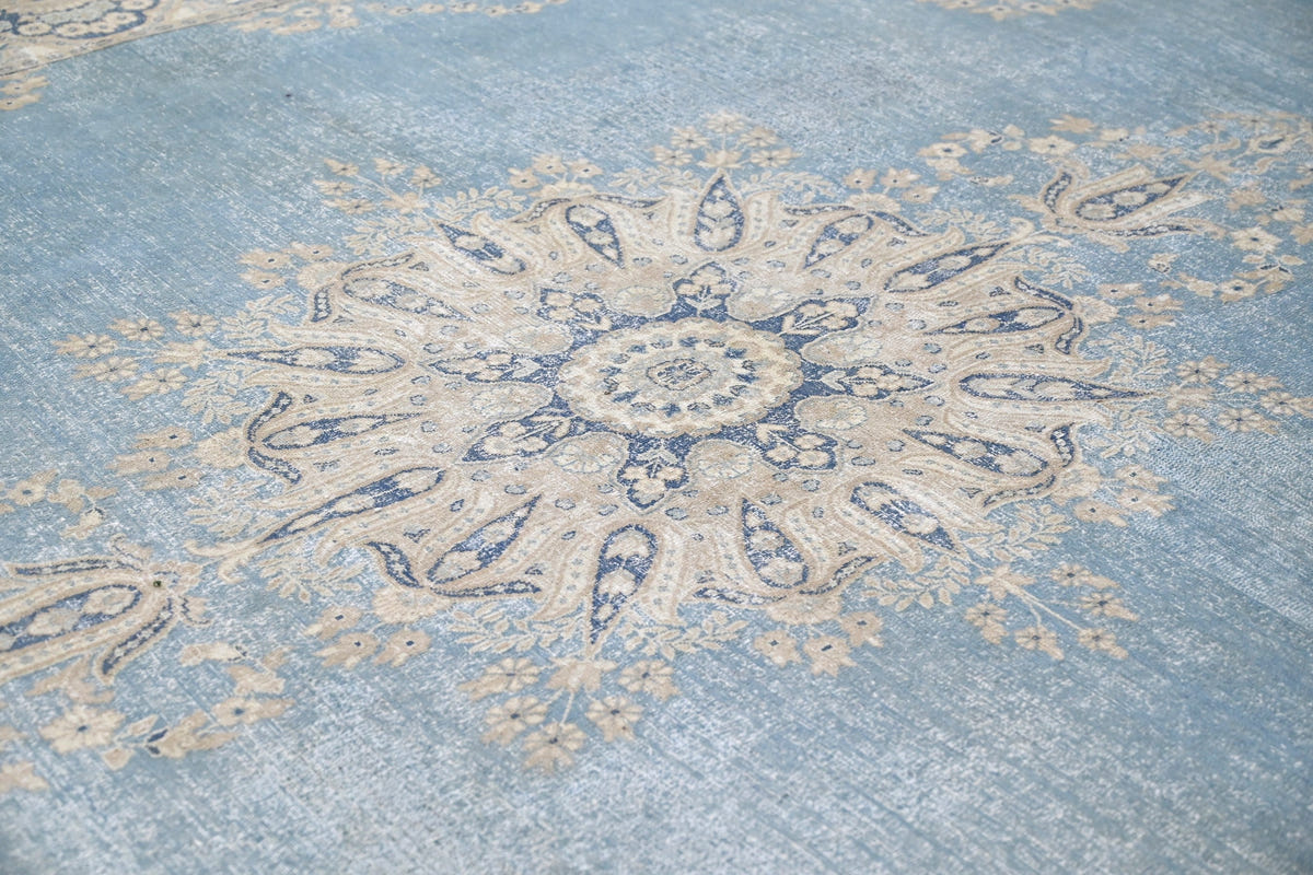 10009, Persian Kerman Oversized Rug