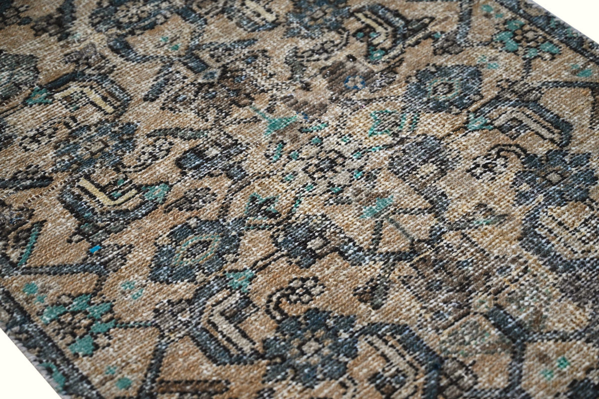 10019, Persian Hamadan Runner Rug