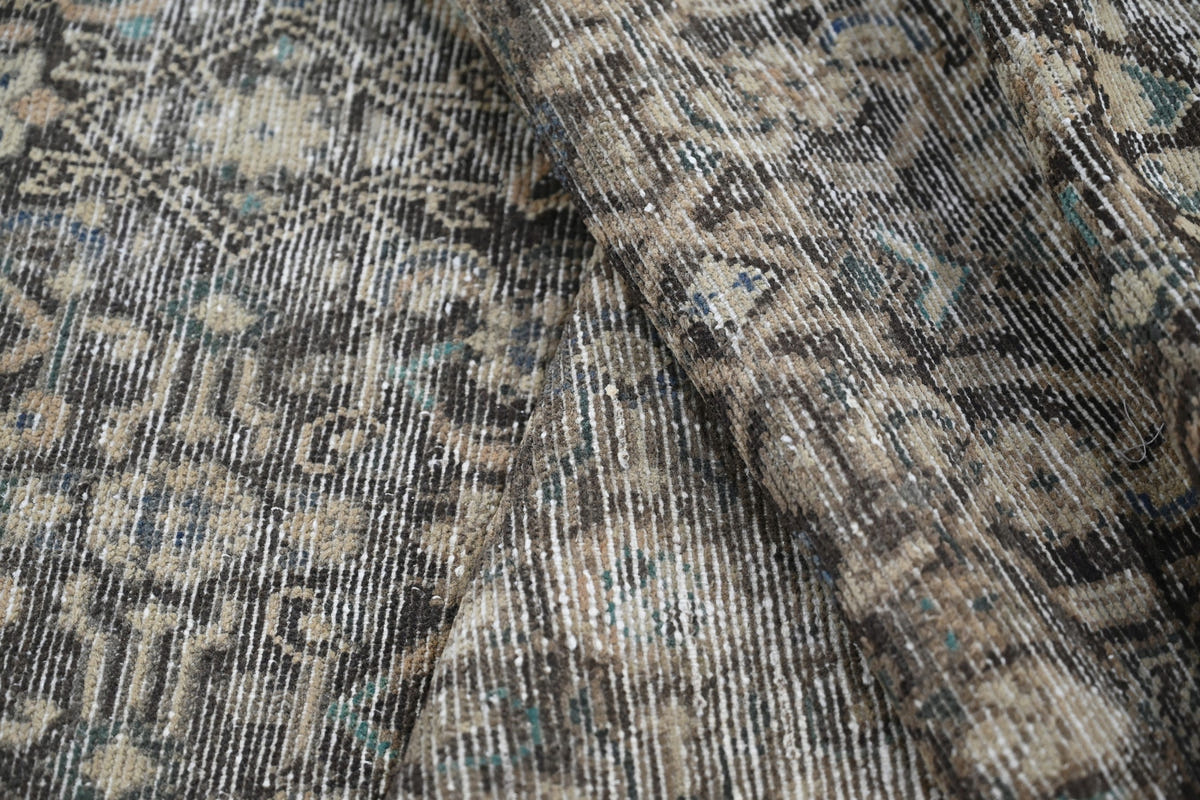 10020, Persian Hamadan Runner Rug