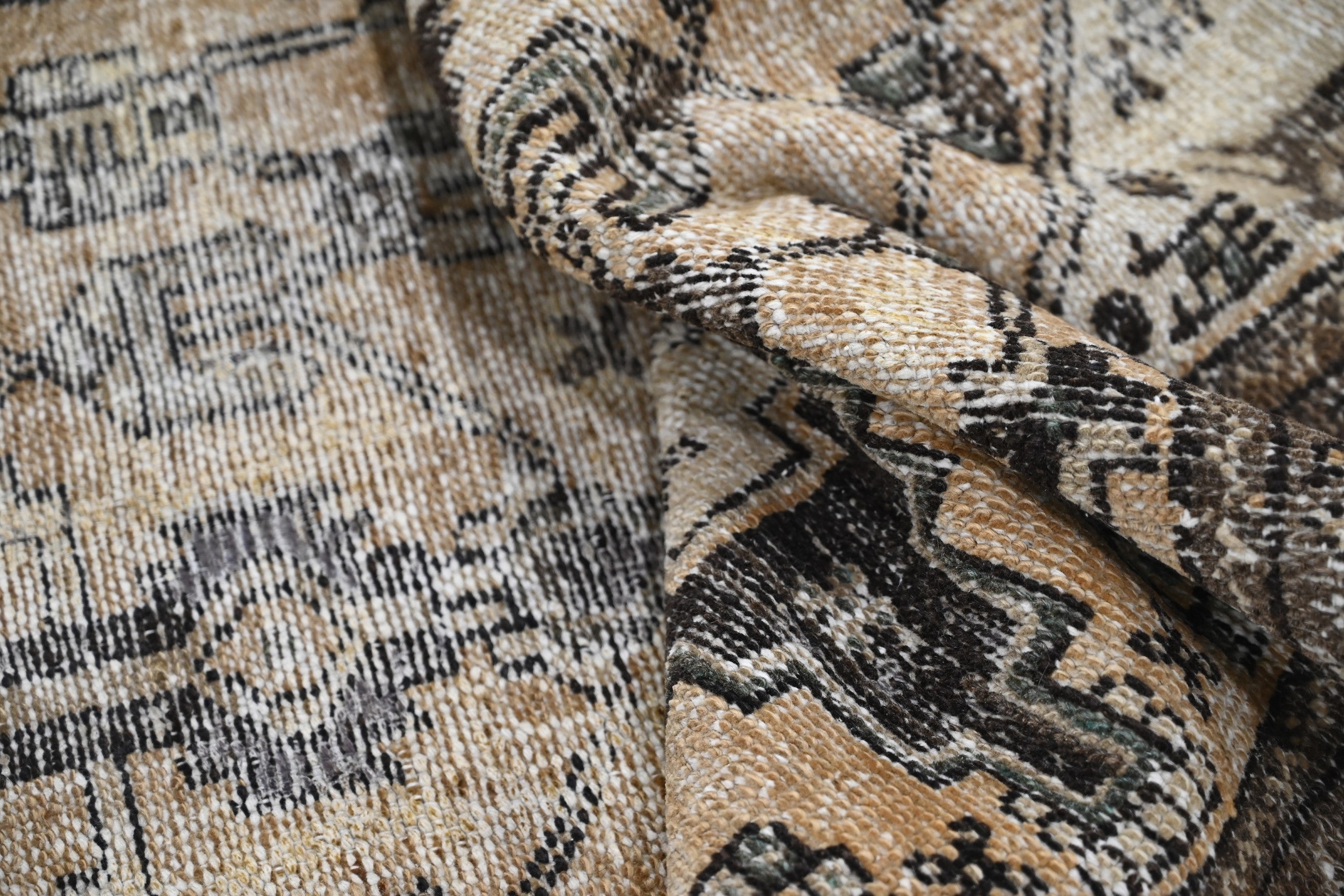 Persian Ferdos runner rug in cream and charcoal, view 13 of 17