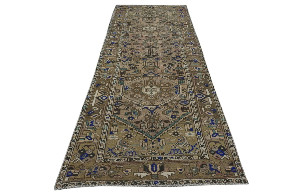 10026, Persian Shiraz Runner Rug