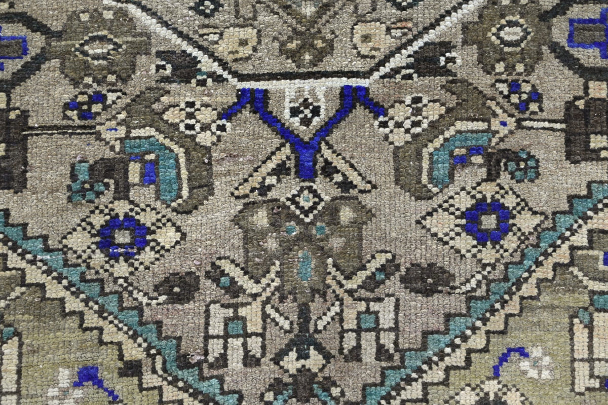 10026, Persian Shiraz Runner Rug