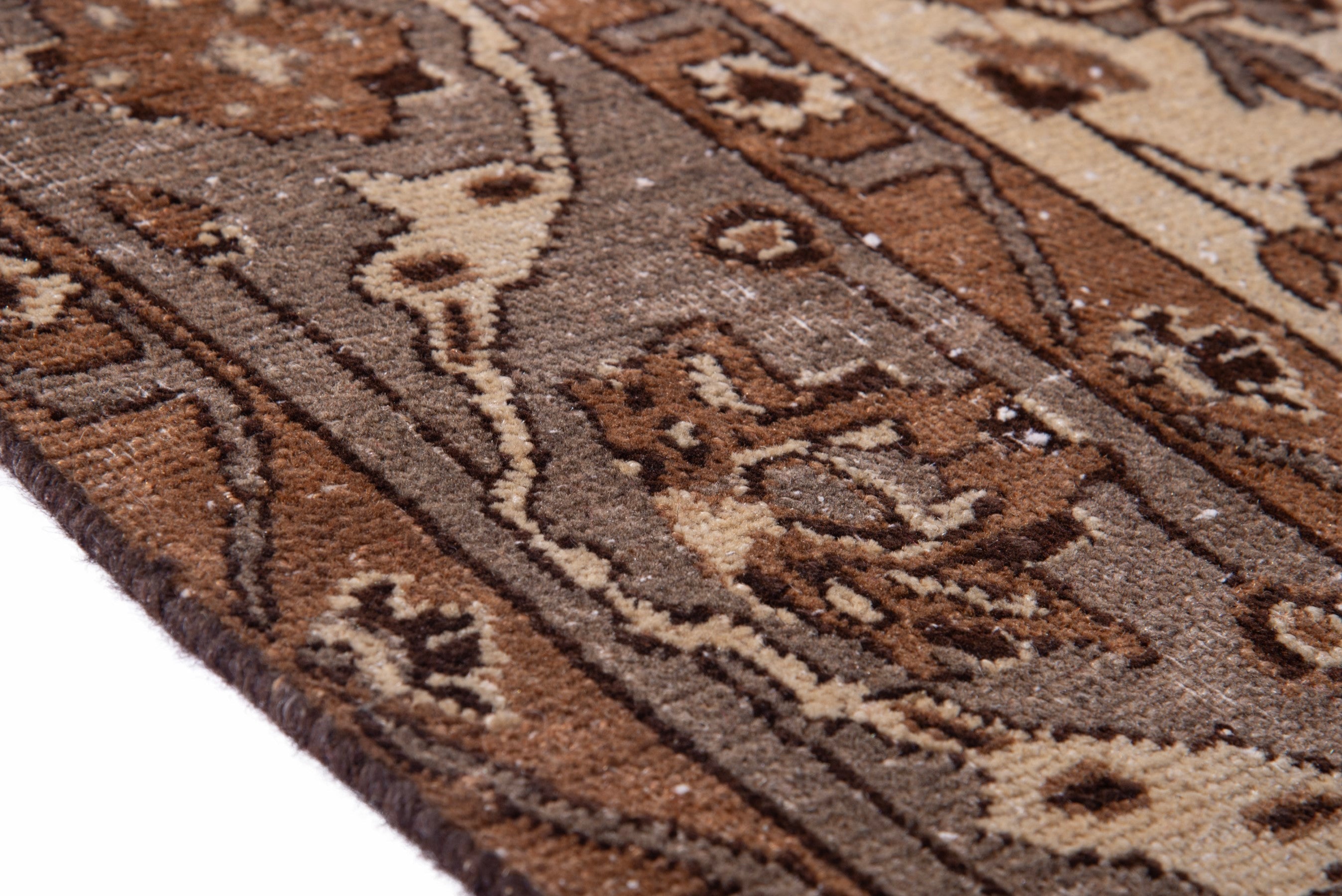 Persian Kashan area rug in ivory and rust, view 8 of 14