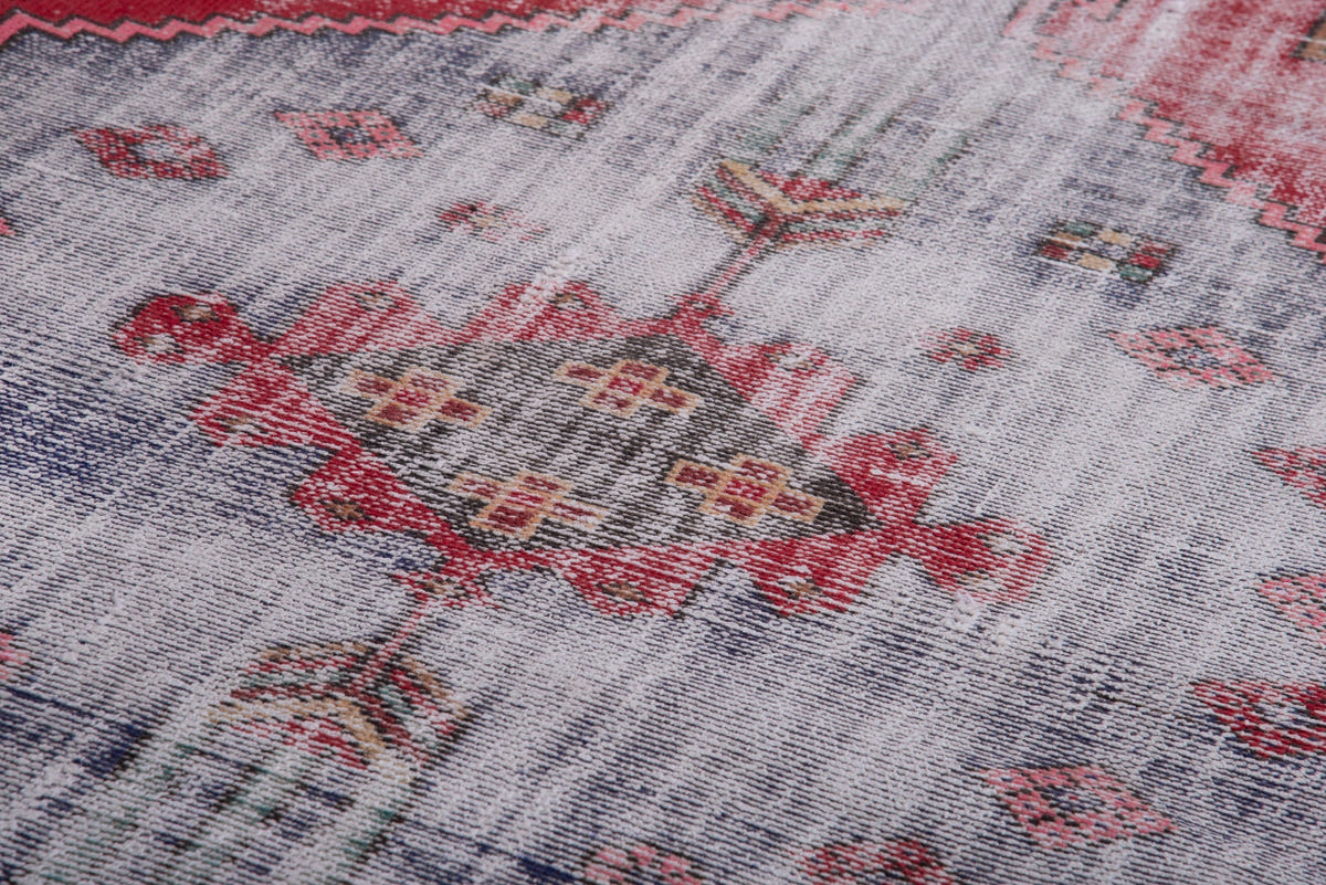 1012, Persian Zanjan Area Rug