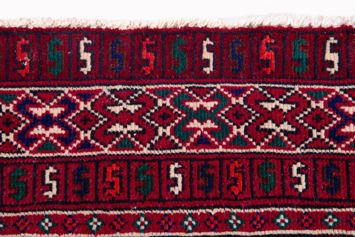 1038, Persian Baluch Area Rug