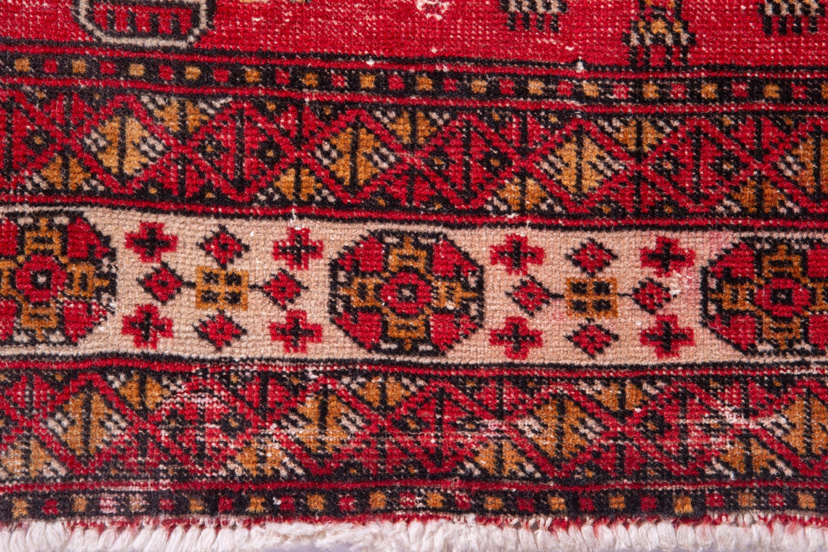 1044, Persian Ferdos Area Rug
