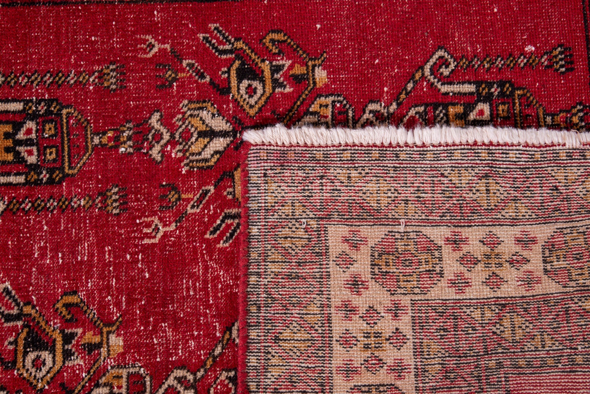 1044, Persian Ferdos Area Rug