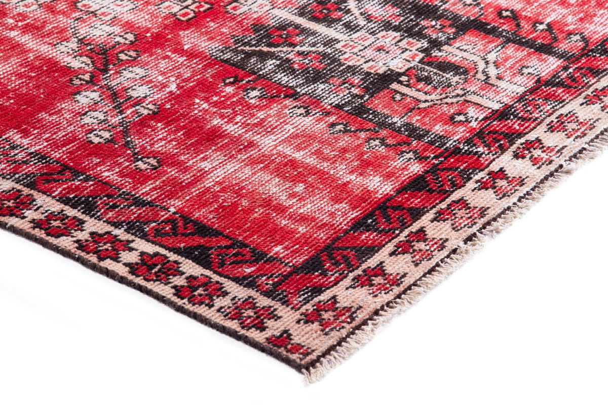 1050, Persian Ferdos Area Rug