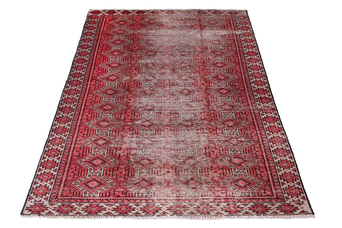 1110, Persian Baluch Area Rug