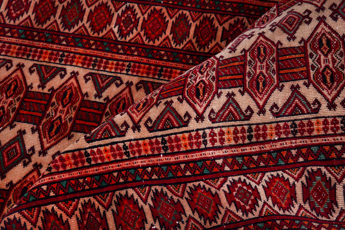 1117, Persian Baluch Area Rug
