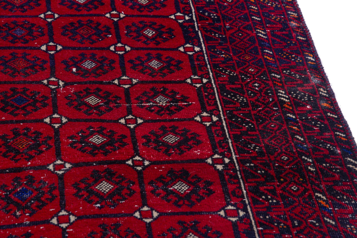 1142, Persian Baluch Area Rug