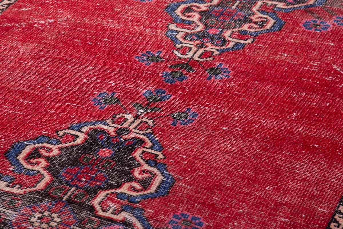 1319, Persian Ferdos Area Rug