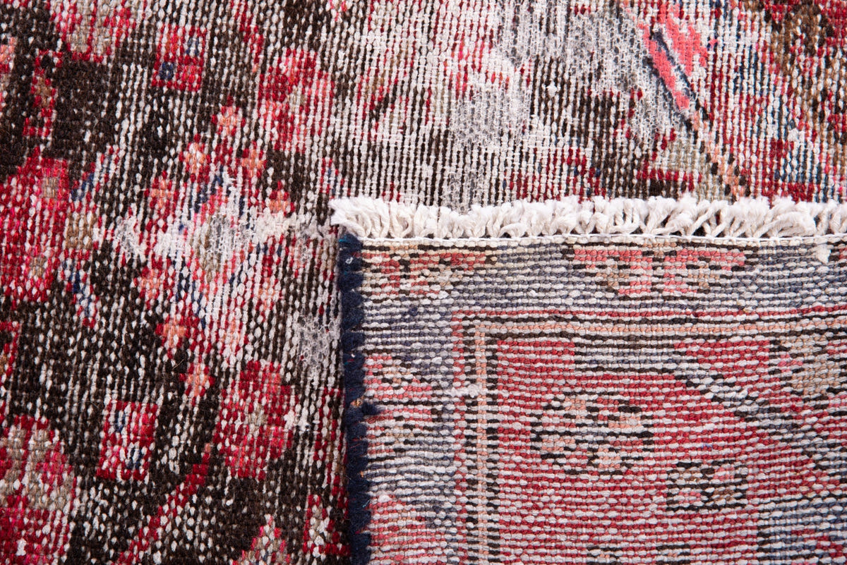 1320, Persian Zanjan Area Rug