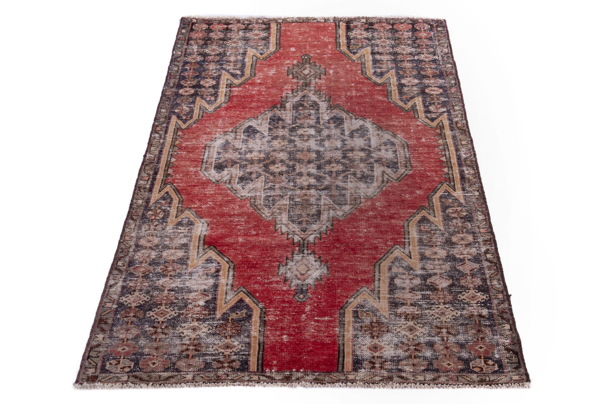 1375, Persian Saveh Area Rug