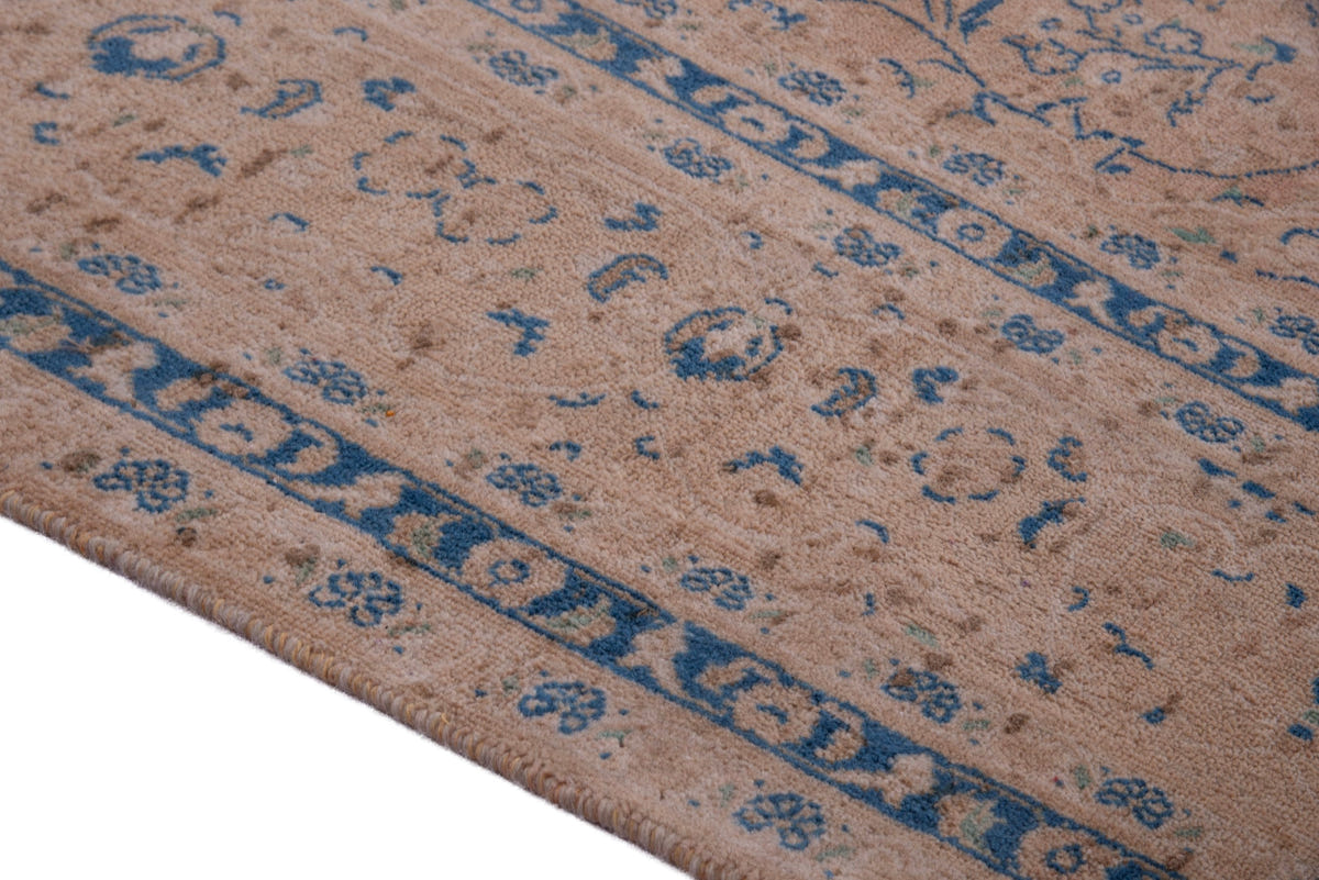 1443, Persian Kashan Oversized Rug