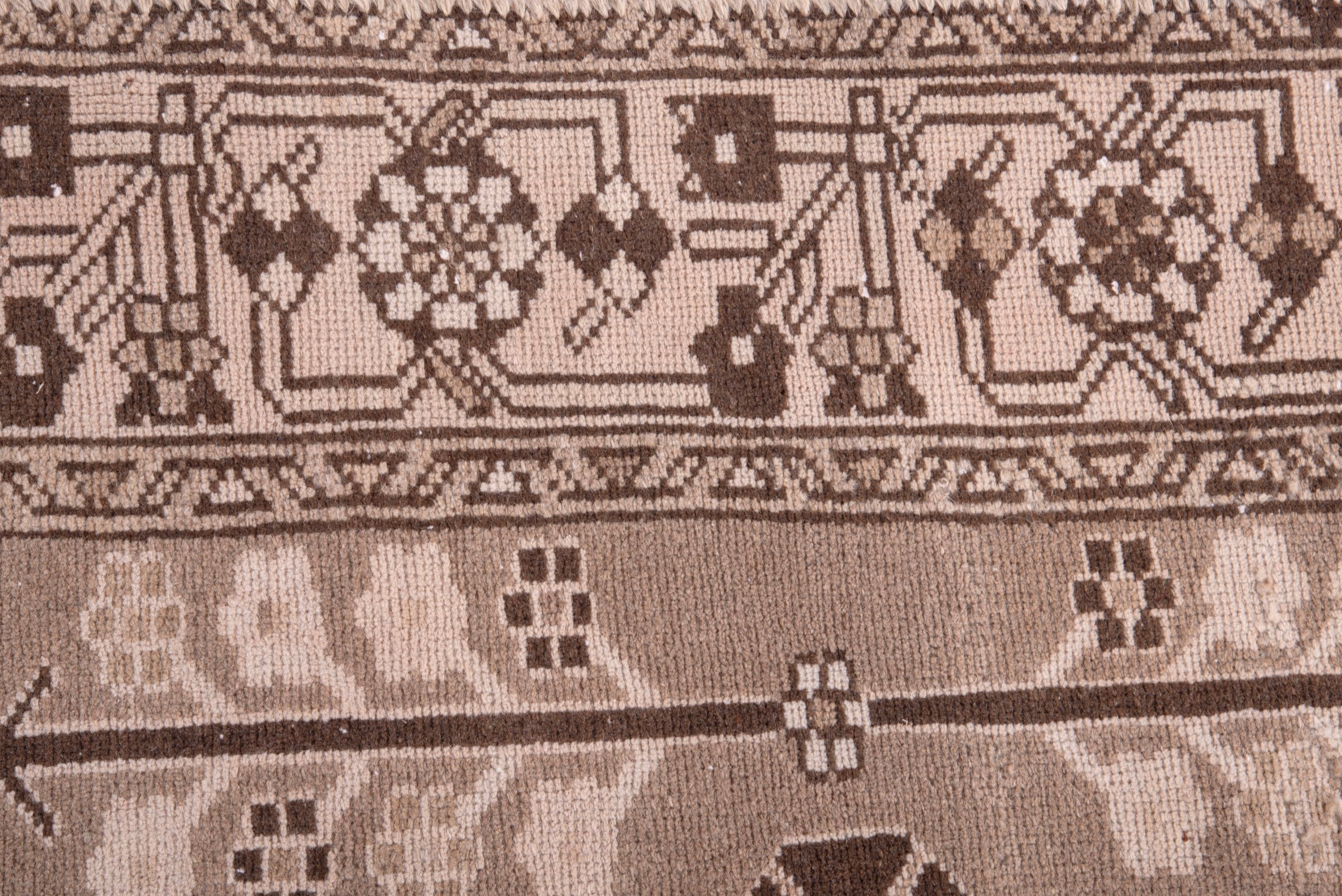 Persian Saveh runner rug in beige and greige, view 11 of 16