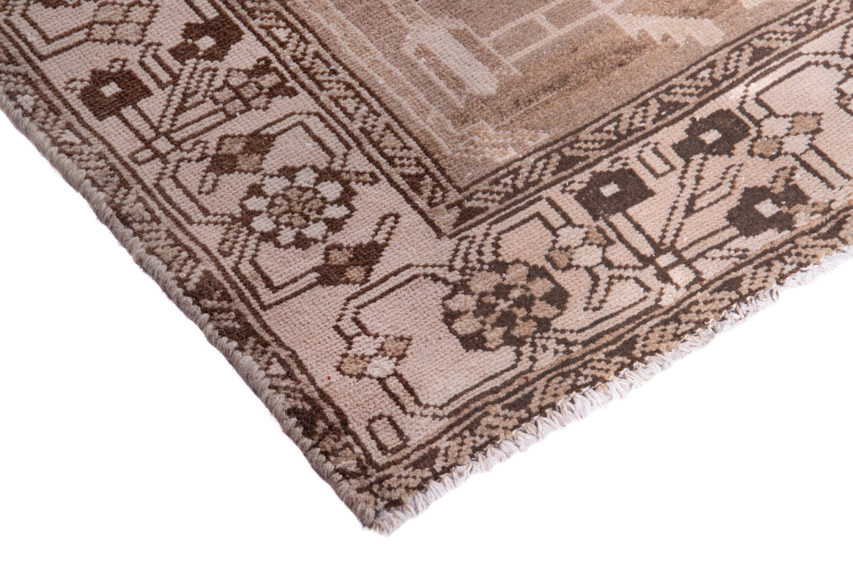 1515, Persian Saveh Runner Rug