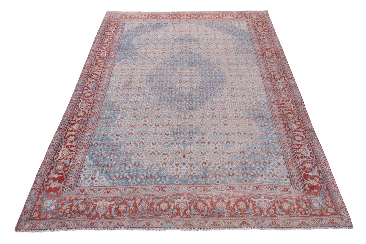 1521, Persian Birjand Area Rug