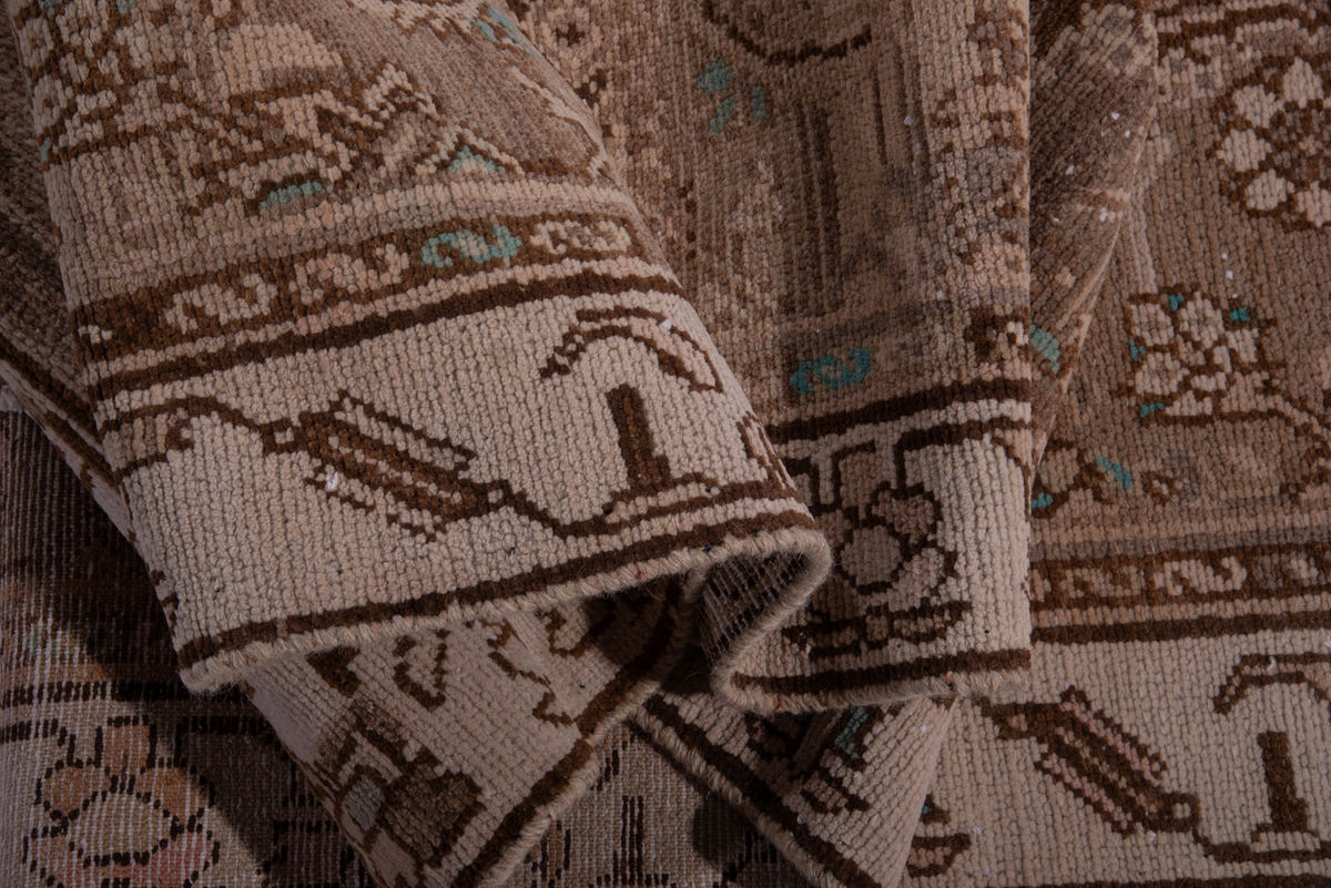 1525, Persian Hamadan Runner Rug