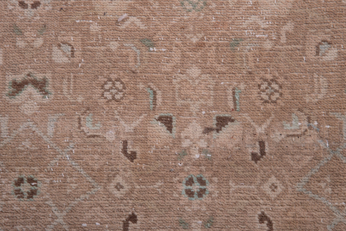 1659, Persian Mahal Runner Rug