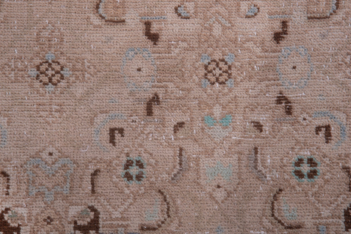 1659, Persian Mahal Runner Rug